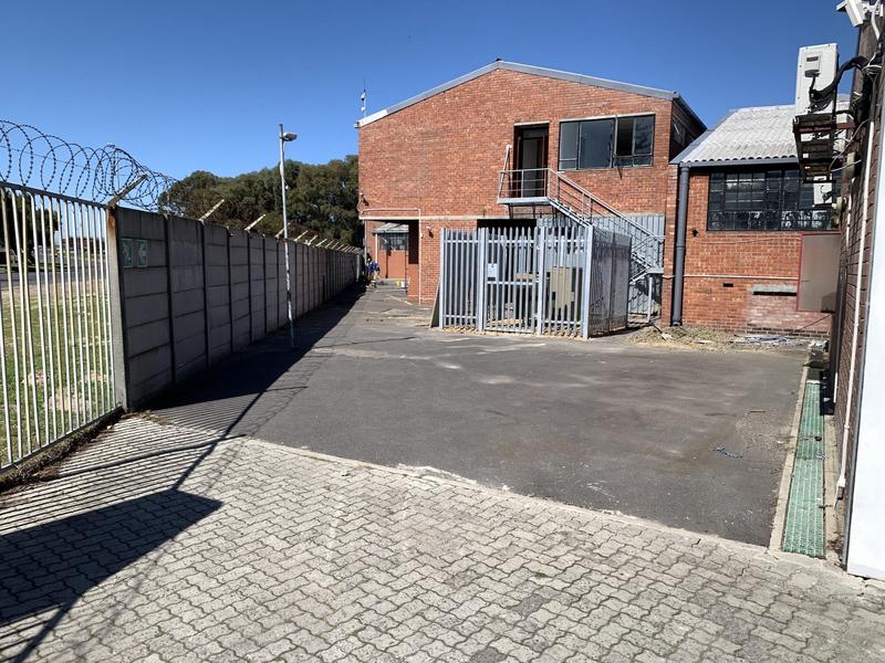 To Let commercial Property for Rent in Epping Western Cape